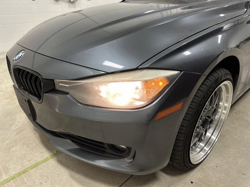 Used 2015 BMW 320i xDrive Sedan AWD/4WD image 6