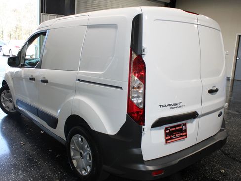Used 2017 Ford Transit Connect XL image 5