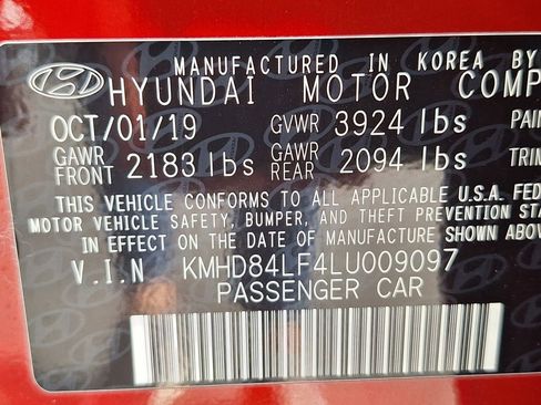 Used 2020 Hyundai Elantra SEL image 28