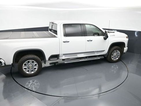 Used 2024 Chevrolet Silverado 2500 High Country w/ Z71 Off-Road Package AWD/4WD image 21
