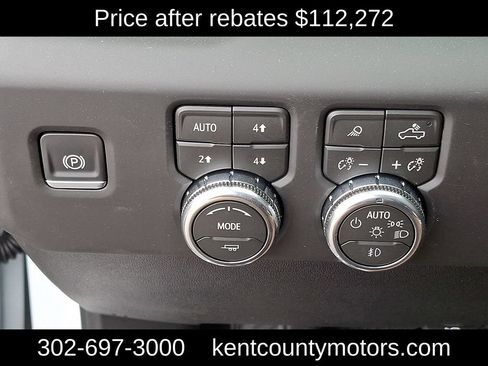 New 2026 GMC Sierra 2500 Denali w/ Denali Reserve Package AWD/4WD image 24