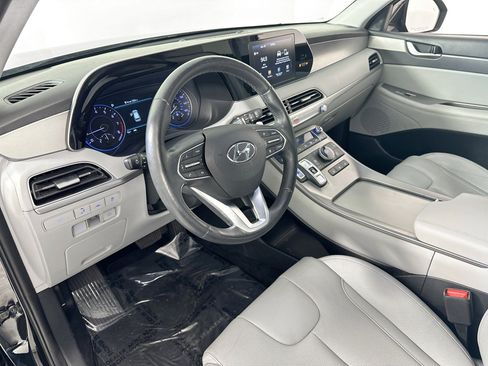 Used 2020 Hyundai Palisade SEL w/ Premium Package image 9