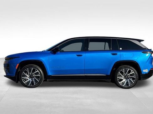 Used 2025 Jeep Wagoneer S Limited image 7