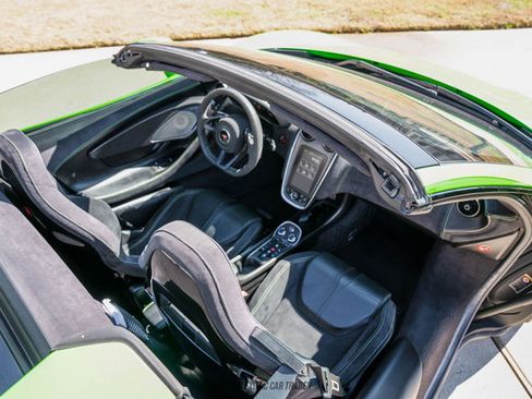 Used 2018 McLaren 570S Spider image 89