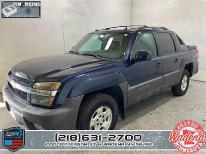 Used 2005 Chevrolet Avalanche Z71 w/ Sun And Sound Package