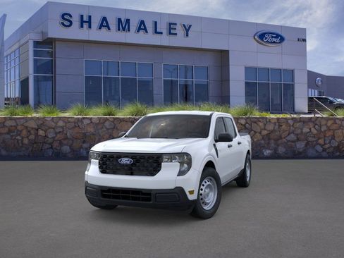 New 2025 Ford Maverick XL image 2