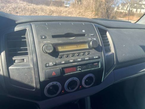 Used 2007 Toyota Tacoma 2WD Regular Cab image 14