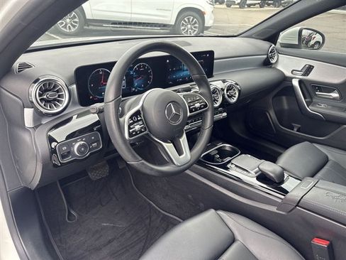 Used 2022 Mercedes-Benz A 220 image 10