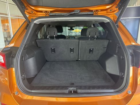 Used 2018 Chevrolet Equinox LT image 12