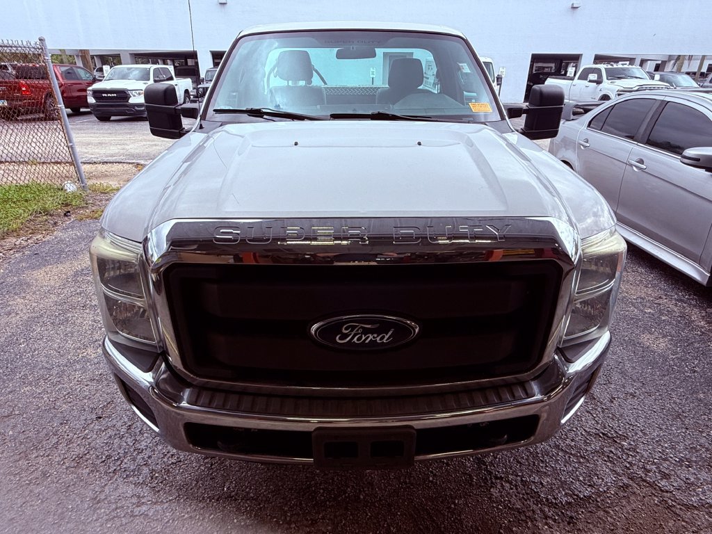 Used 2016 Ford F250 XL w/ XL Appearance Package RWD image 2