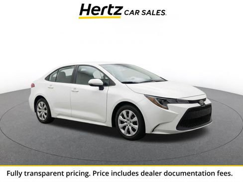 Used 2025 Toyota Corolla LE FWD image 1