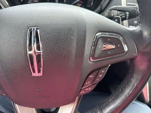 Used 2017 Lincoln MKC Select w/ Select Plus Package image 20