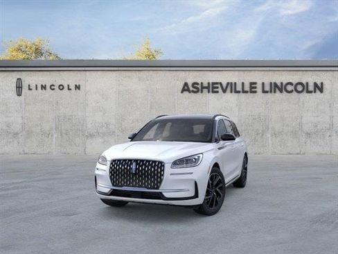 New 2026 Lincoln Corsair Grand Touring image 2