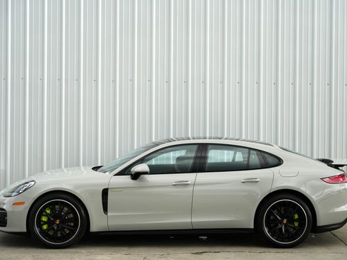 Used 2023 Porsche Panamera 4S image 9