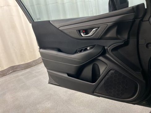 Used 2023 Subaru Outback Premium image 21