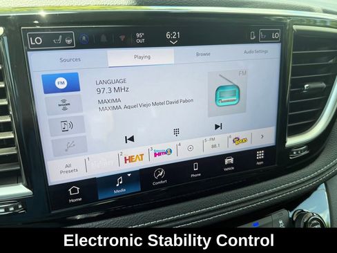 New 2026 Chrysler Pacifica Select image 13