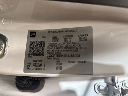 Used 2024 Chevrolet Colorado Trail Boss w/ Advanced Trailering Package image 61