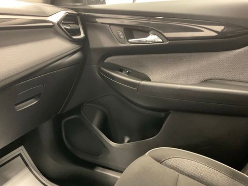 Used 2025 Chevrolet TrailBlazer LT image 23