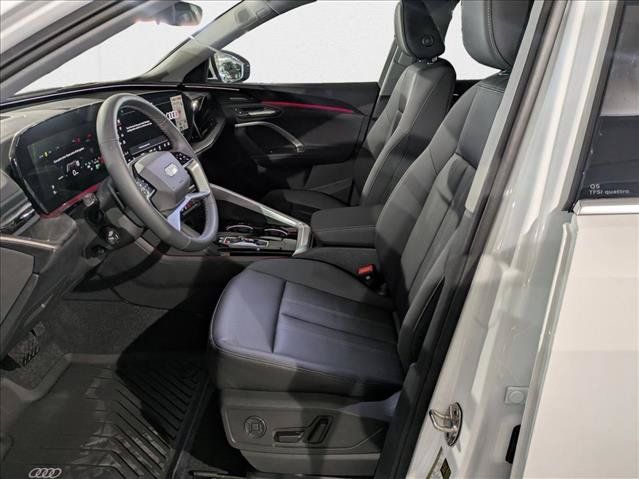 New 2025 Audi Q5 Premium w/ Premium Plus AWD/4WD image 4