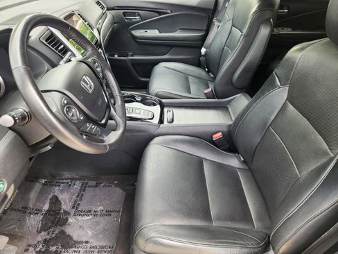 Used 2017 Honda Pilot Elite image 13