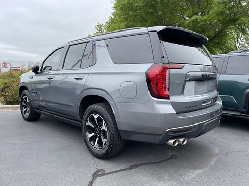 Used 2022 GMC Yukon AT4 AWD/4WD image 2