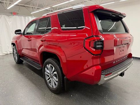 Used 2025 Toyota 4Runner Limited image 4