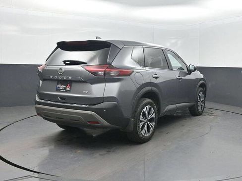 Used 2022 Nissan Rogue SV image 36