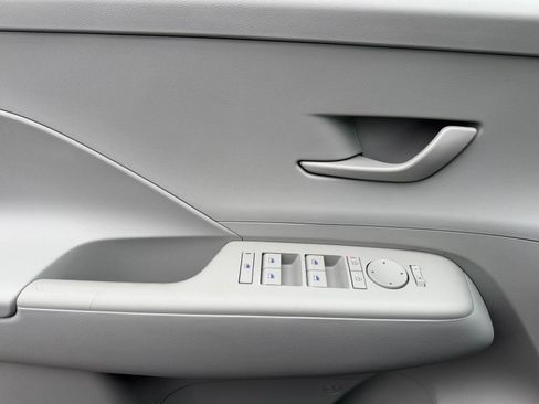 New 2026 Hyundai Kona SE AWD/4WD image 21