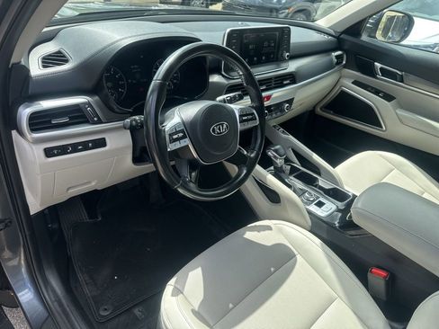 Used 2021 Kia Telluride S image 10