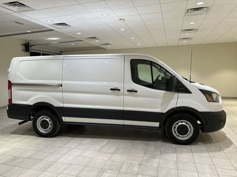 Used 2024 Ford Transit 150 Low Roof RWD image 6