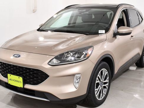 Used 2020 Ford Escape SEL AWD/4WD image 2