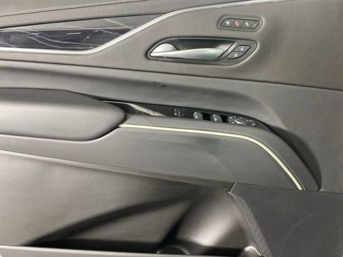 Certified 2024 Cadillac Escalade Sport w/ LPO, ONYX Package image 25