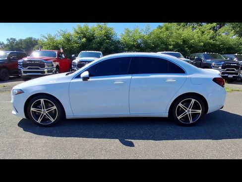 Used 2019 Mercedes-Benz A 220 image 5