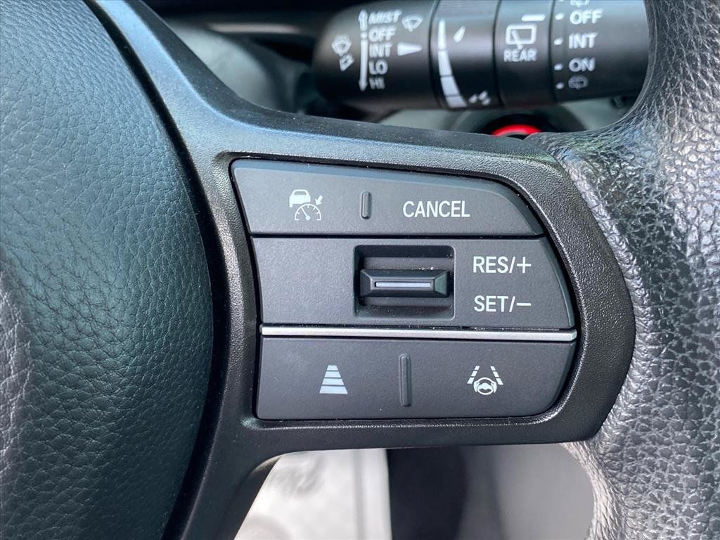 Used 2024 Honda CR-V EX image 17