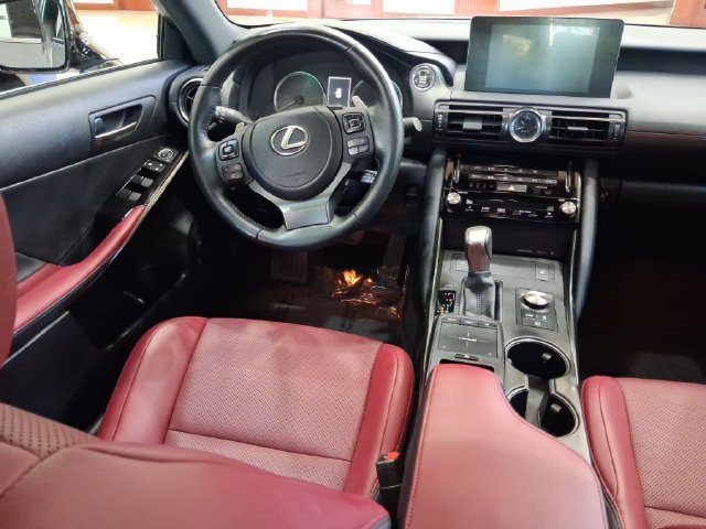 Used 2025 Lexus IS 350 F Sport w/ Accessory Package 2 RWD image 8