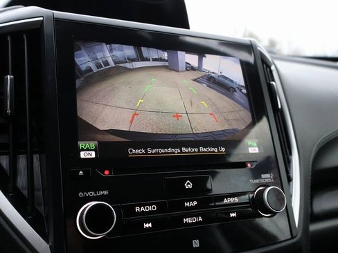 Used 2020 Subaru Forester Touring image 37