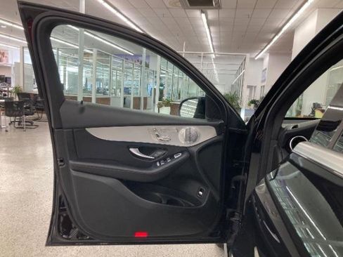 Used 2019 Mercedes-Benz GLC 300 4MATIC Coupe image 28