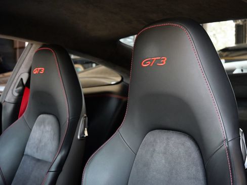 Used 2014 Porsche 911 GT3 RWD image 21