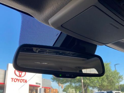 Used 2021 Toyota 4Runner SR5 Premium w/ Moonroof Package image 23