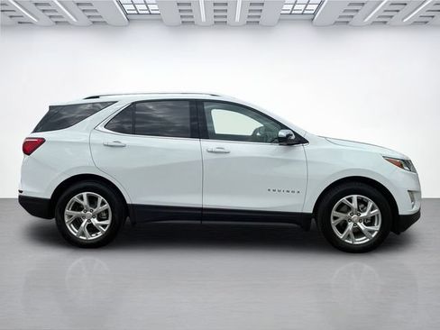 Used 2021 Chevrolet Equinox Premier AWD/4WD image 2