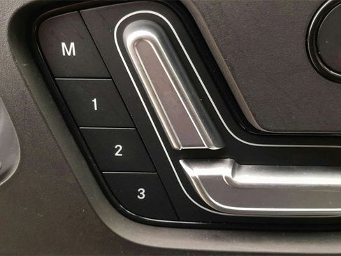 Used 2023 Mercedes-Benz Sprinter 2500 image 18