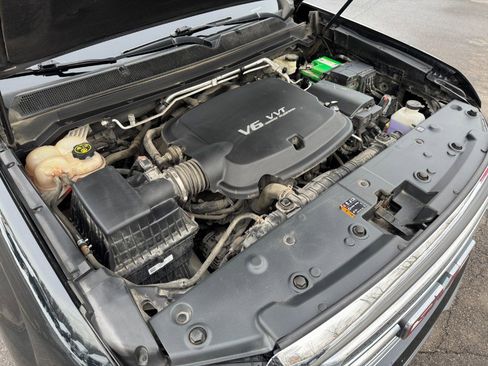 Used 2017 GMC Canyon SLT image 24