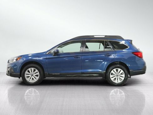 Used 2019 Subaru Outback 2.5i Premium AWD/4WD image 2