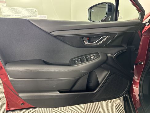 Used 2025 Subaru Outback Premium image 14