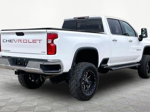 Used 2021 Chevrolet Silverado 2500 LTZ image 5