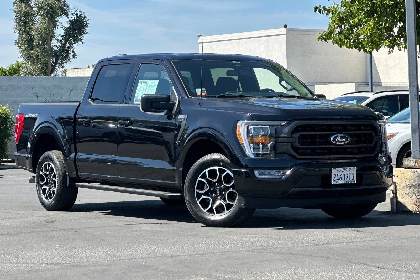 Used 2023 Ford F150 XLT w/ Equipment Group 302A High RWD image 2