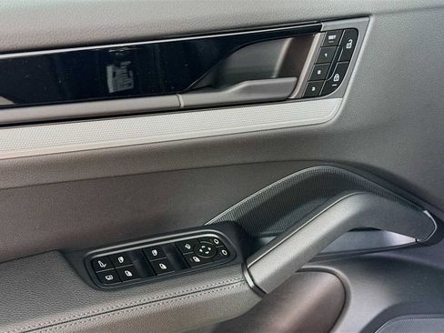 New 2026 Porsche Cayenne S image 14