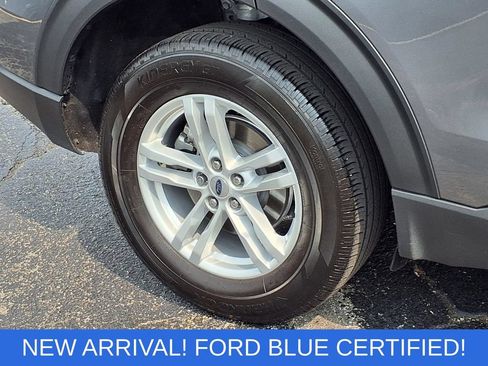 Certified 2023 Ford Explorer XLT w/ Equipment Group 202A AWD/4WD image 30