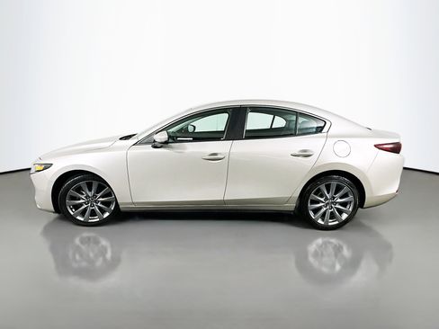 Used 2023 MAZDA MAZDA3 s FWD image 4