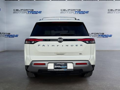 Used 2022 Nissan Pathfinder SL w/ SL Premium Package image 6